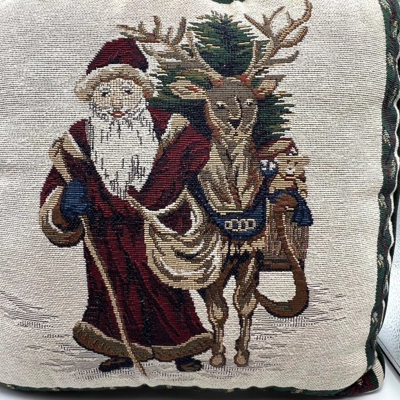Vintage Tapestry Christmas Old World Santa Reindeer Toss Throw Pillow 16x16" - Picture 3 of 12